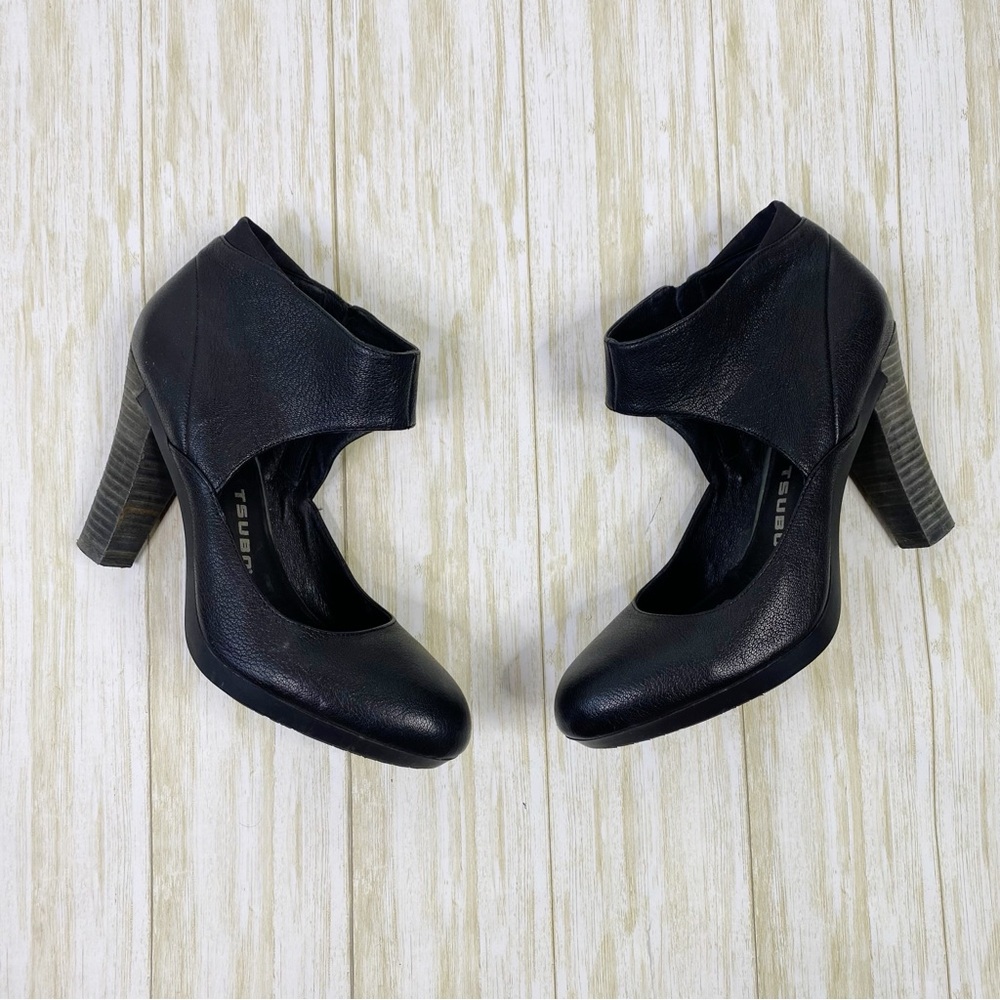 Tsubo Tace Black Leather Heels